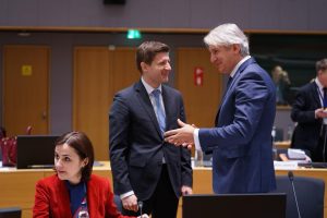 Victor Ponta, candidat la Președinția României: Flexibilitate pentru bonurile SGR, alături de Eugen Teodorovici