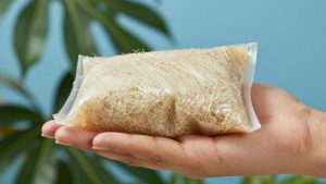 Material biodegradabil înlocuind plasticul